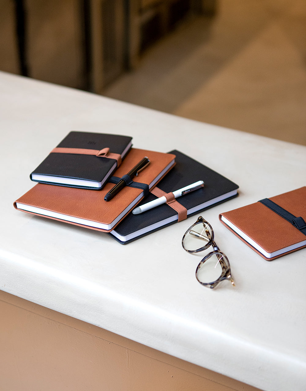 Letts of London Oslo Collection #colour_black